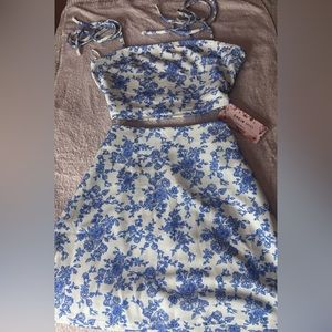 Two peace set top and skirt